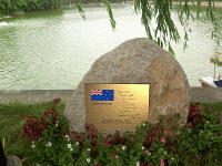 New Zealand Ambassador's peace inscription